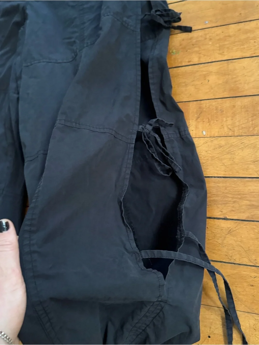 PacSun Black Parachute-Style Pants black open sides with tie size medium - Picture 3 of 8